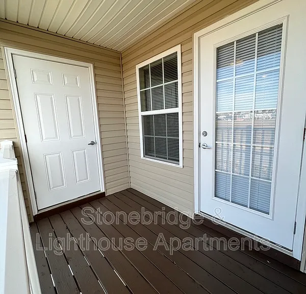 1101 Stonebench Cir — Photo 17