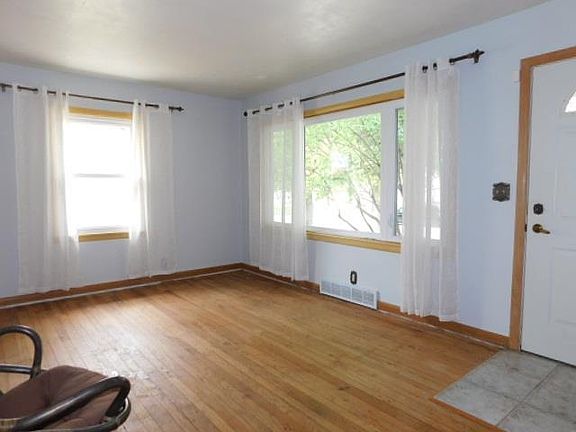 4th image of 711 Glendale Ave