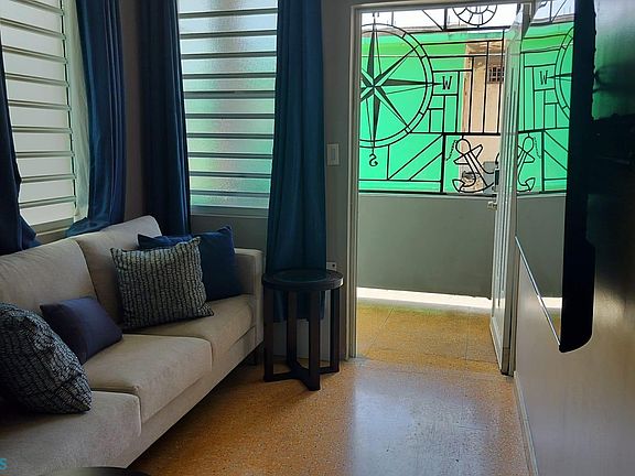 5th image of 252 Calle Jose A Vargas