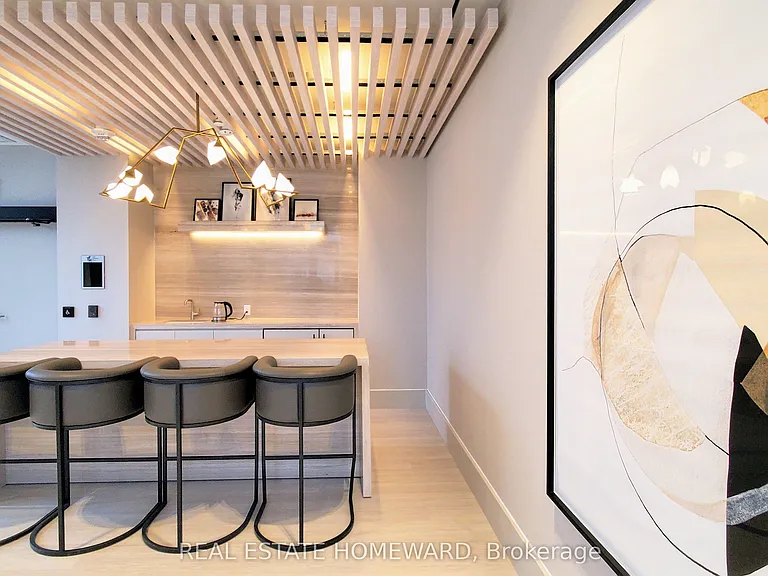 2020 Bathurst St #502 — Photo 38