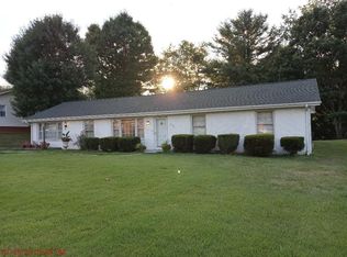 258 Meadowcrest Dr, Bristol, VA 24201