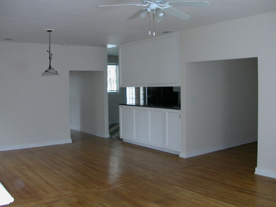 Living room & dining room