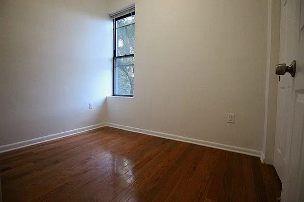 Rented by Rudd Group LTD | media 8