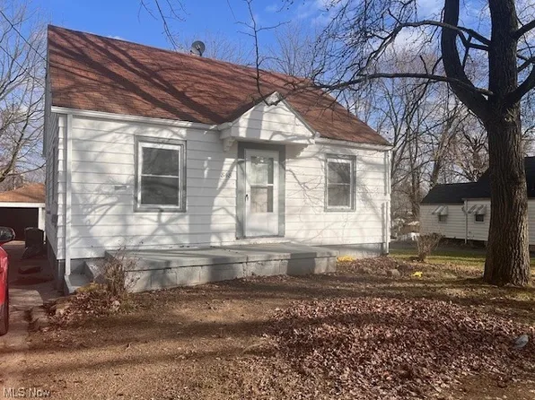848 Detroit Ave, Youngstown, OH 44502