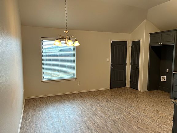 2nd image of 710 Hillshire Ave