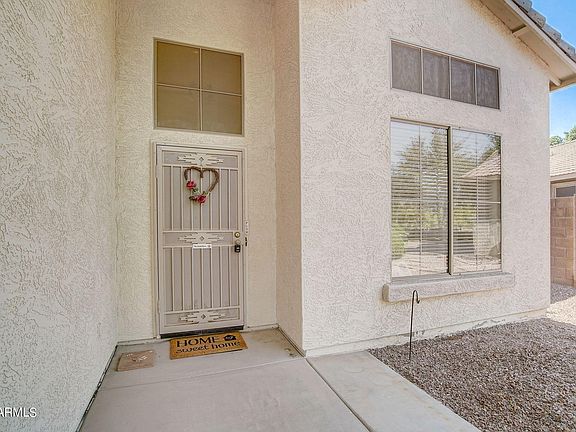 4th image of 16043 W MAUI Lane