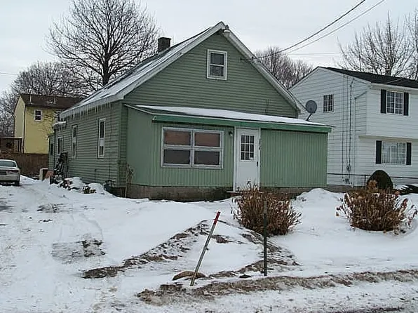 2615 W 21st St, Erie, PA 16506