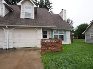 3707 Westland Pl, Lawrence, KS 66049