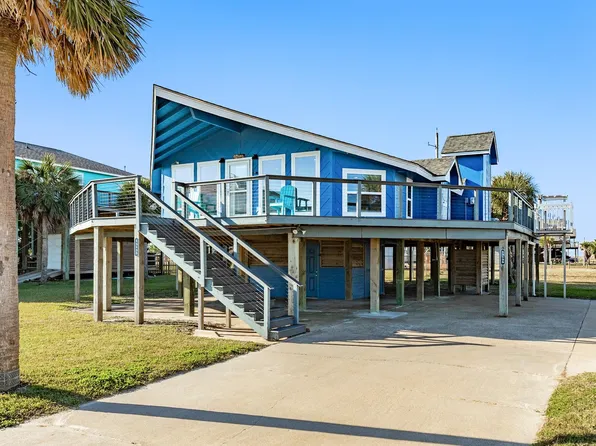 13135 Gulf Beach Dr, Freeport, TX 77541