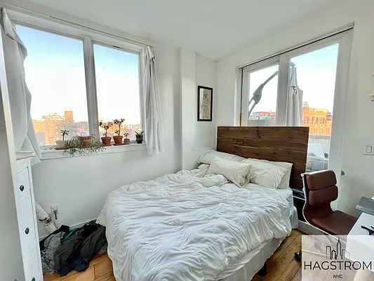 Rented by Hagstrom Management Inc | media 111