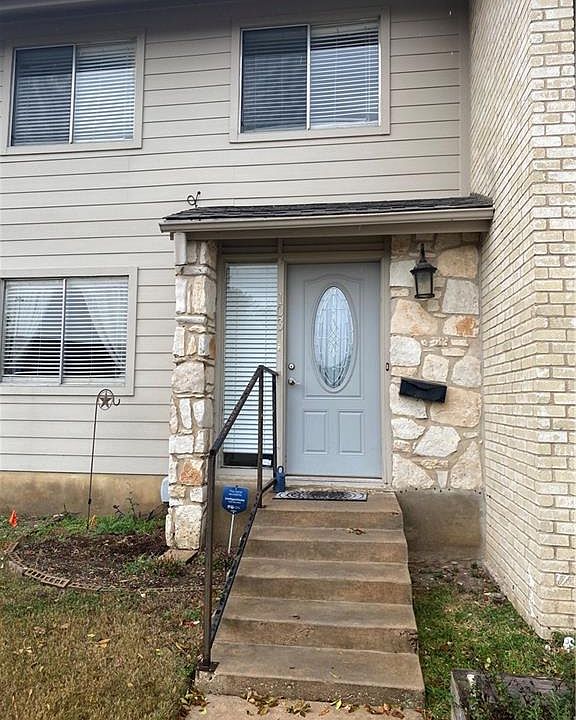 1st image of 8811 Dawnridge Cir #103