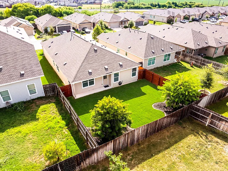 6827 Pail Pl — Photo 43