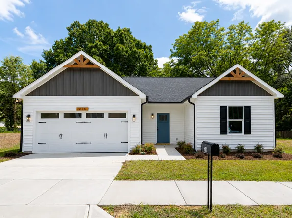 216 E Phifer St, Marshville, NC 28103