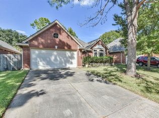 20318 Vaulted Chestnut Ln, Cypress, TX 77433