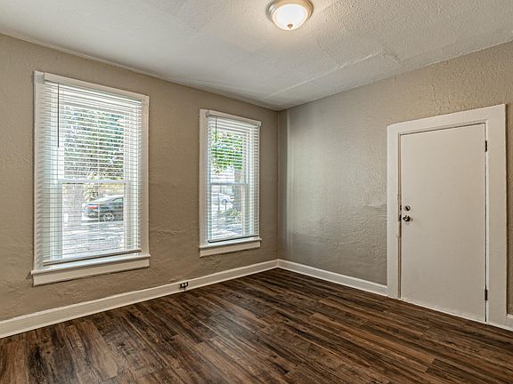 5th image of 221 Galapago St