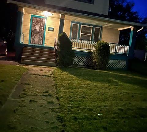 3rd image of 13819 Cranwood Dr