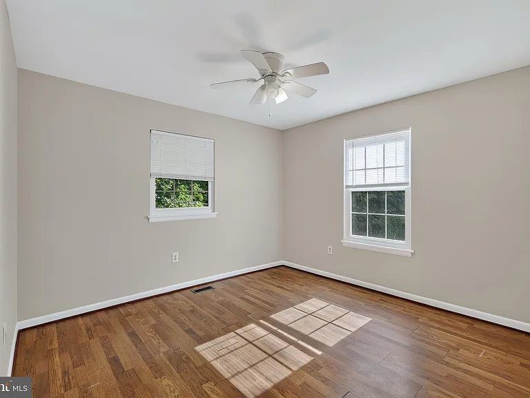 15063 Cherrydale Dr — Photo 20