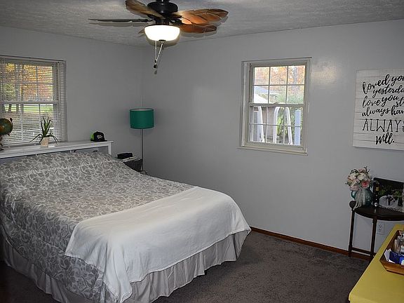 5th image of 25693 Brightleaf Dr