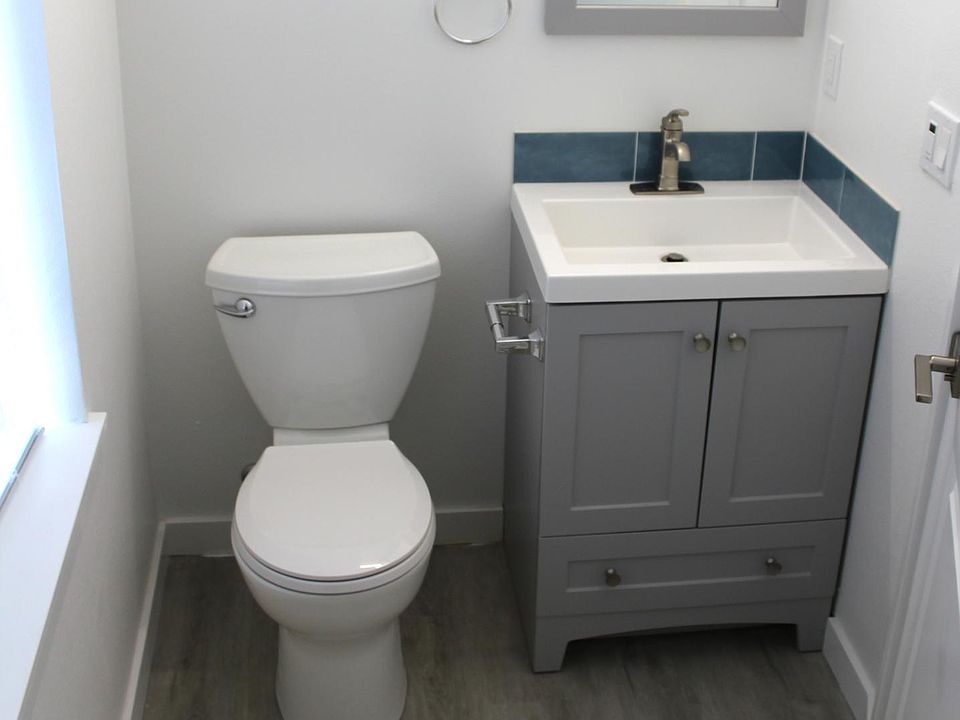 1st image of 5020 20th Ave NW #107