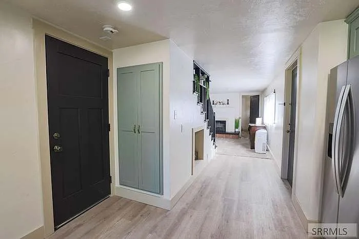 1155 Taylor Ave — Photo 16