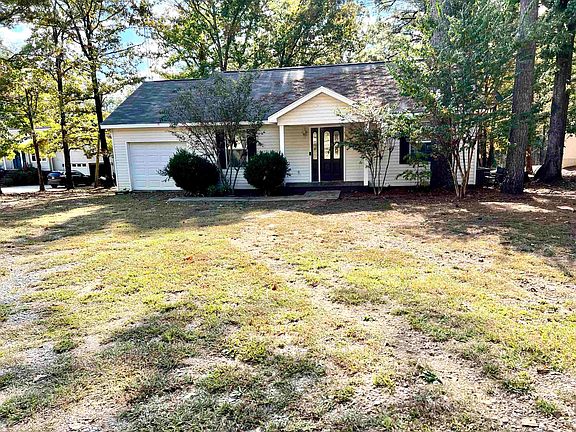 3rd image of 80 Seal Ln
