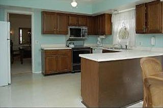 4th image of 35 Kings Cross Dr