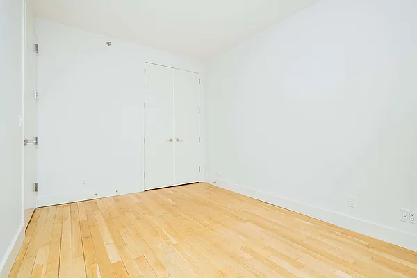 Rented by Nooklyn NYC LLC | media 99