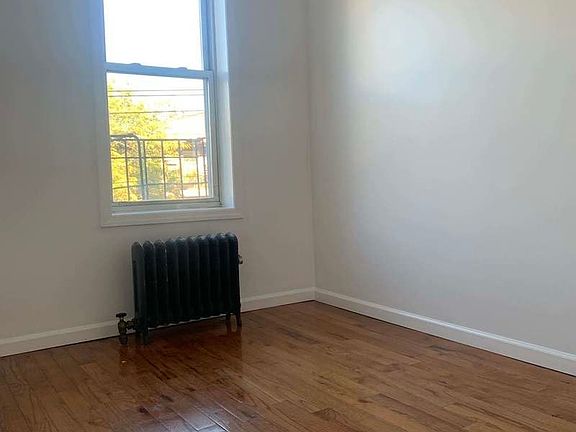 3rd image of 2317 Broadway #3F