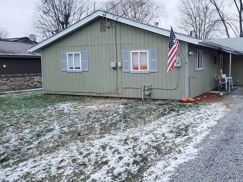 1st image of 33 Dover Dr