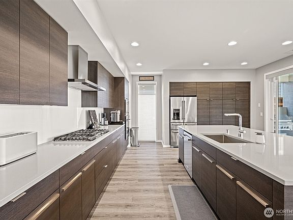 4th image of 18731 131st Street Ct E