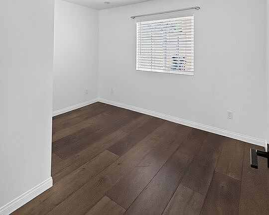 4th image of 6036 Denny Ave
