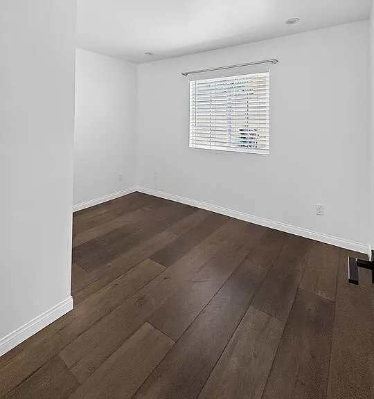 6036 Denny Ave — Photo 4