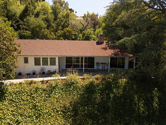 3rd image of 17700 Karen Dr