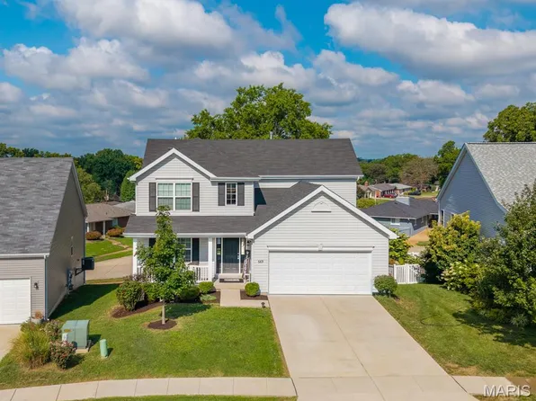 669 Vista Conn Dr, Saint Louis, MO 63125