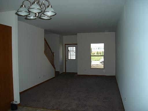 2nd image of 971 S Foxgrove Dr