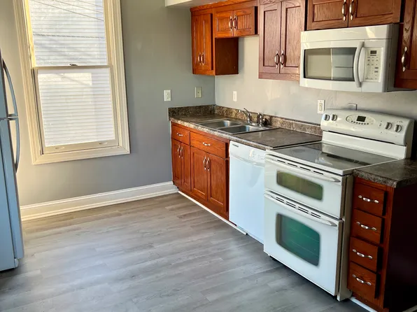 908 Franklin Rd SW #2, Roanoke, VA 24016