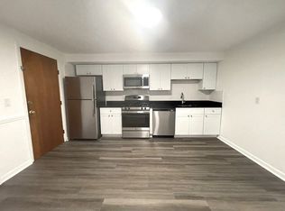 805 Haverhill St #3-B1, Rowley, MA 01969