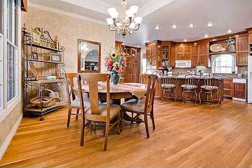 3rd image of 20351 Fullerton Dr