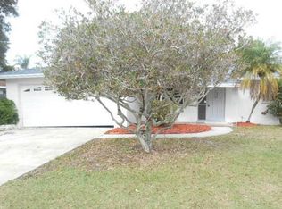 11043 66th Ter, Seminole, FL 33772