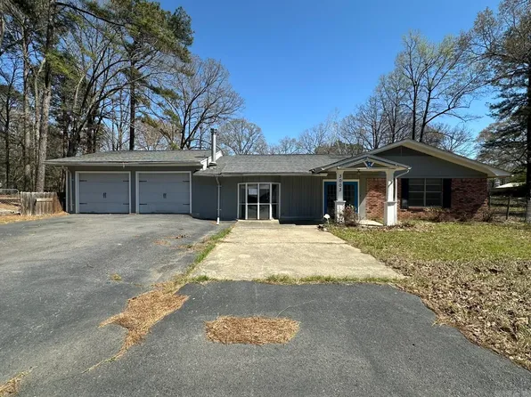 3003 Mary Dr, Pine Bluff, AR 71603