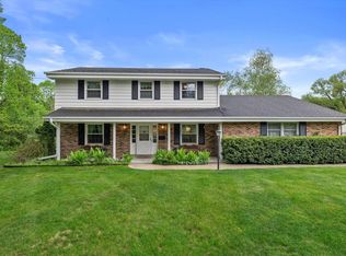 10309 Sherman Rd, Cedarburg, WI 53012