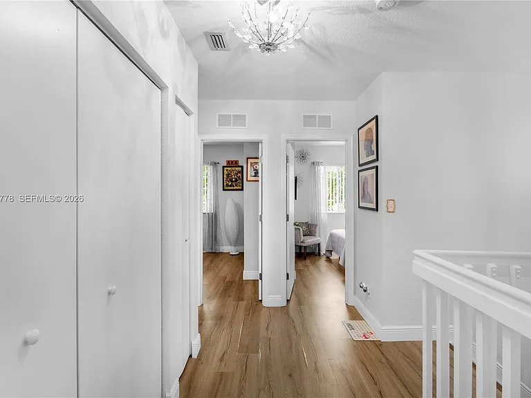 2420 SW 87th Way — Photo 24