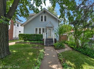 1214 Longfellow Ave, Royal Oak, MI 48067