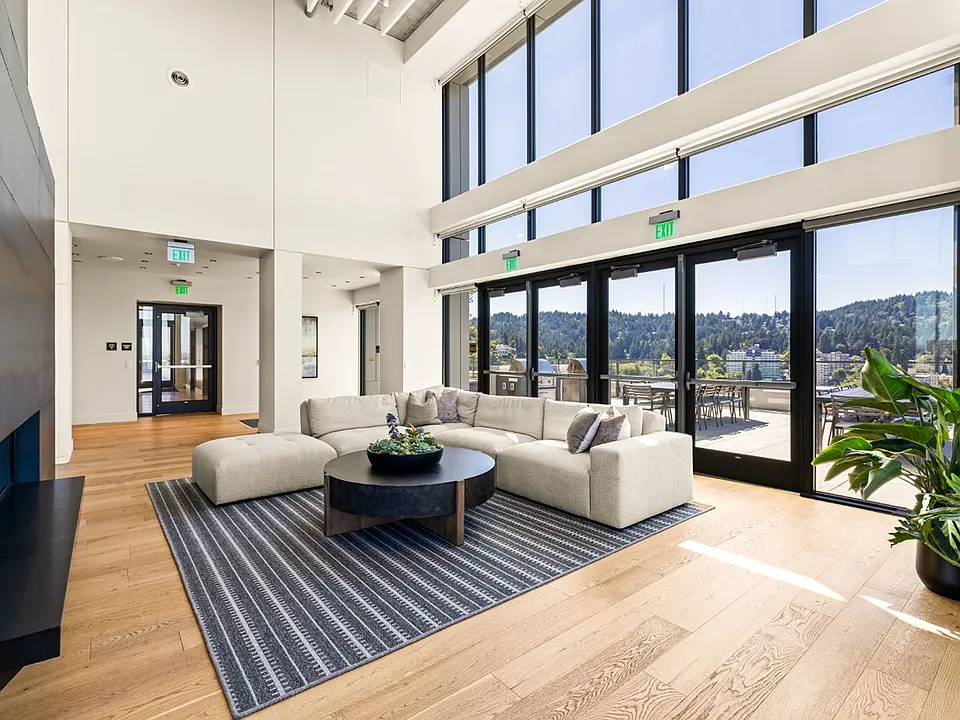 Byline Apartments