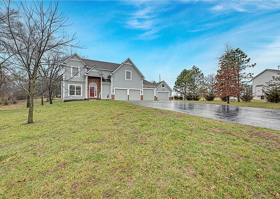 1st image of 9842 Pin Oak Cir