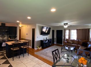 5 Edgewood St, Liberty, SC 29657