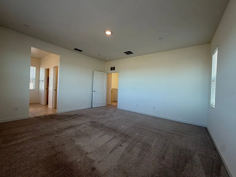 3917 Aristotle Cir — Photo 15