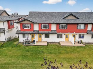 3751 12th St NW #36, Edmonton, AB T6T0N3