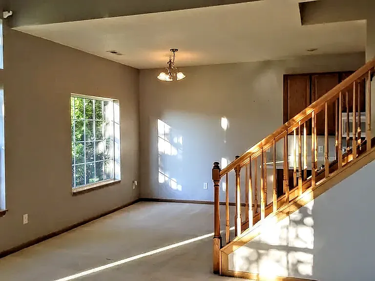 18 Bridgewater Trl — Photo 5