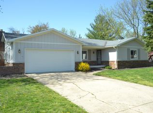 3134 Cambridge Ct, Greenwood, IN 46142